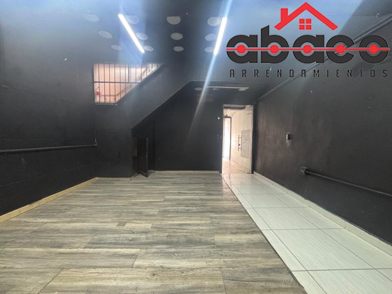 Local disponible para Arriendo en Envigado Envigado Centro Foto numero 1