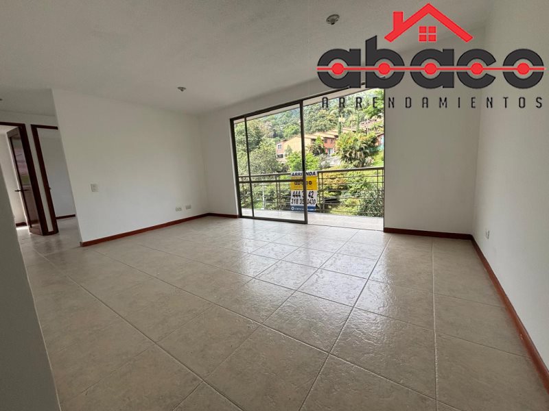 Apartamento disponible para Arriendo en Envigado con un valor de $2,900,000 código 11122
