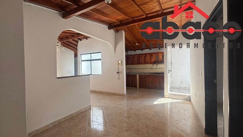 Casa disponible para Arriendo en Envigado Las Margaritas Foto numero 1