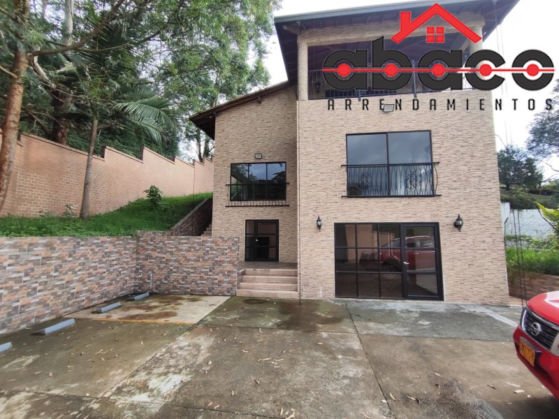 Casa disponible para Ambos en Envigado Loma Del Escobero Foto numero 1