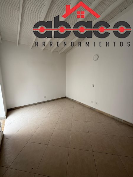 Oficina disponible para Arriendo en Envigado Envigado Centro Foto numero 1