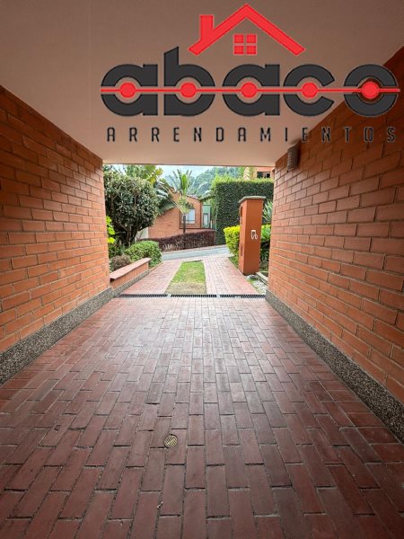 Casa disponible para Arriendo en Envigado Camino Verde Foto numero 1