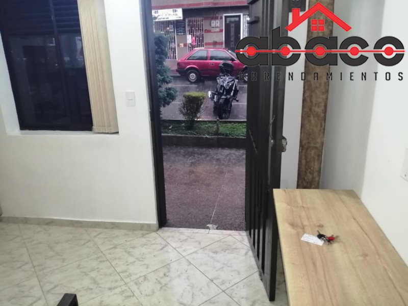 Apartaestudio disponible para Arriendo en Envigado Obrero Foto numero 1