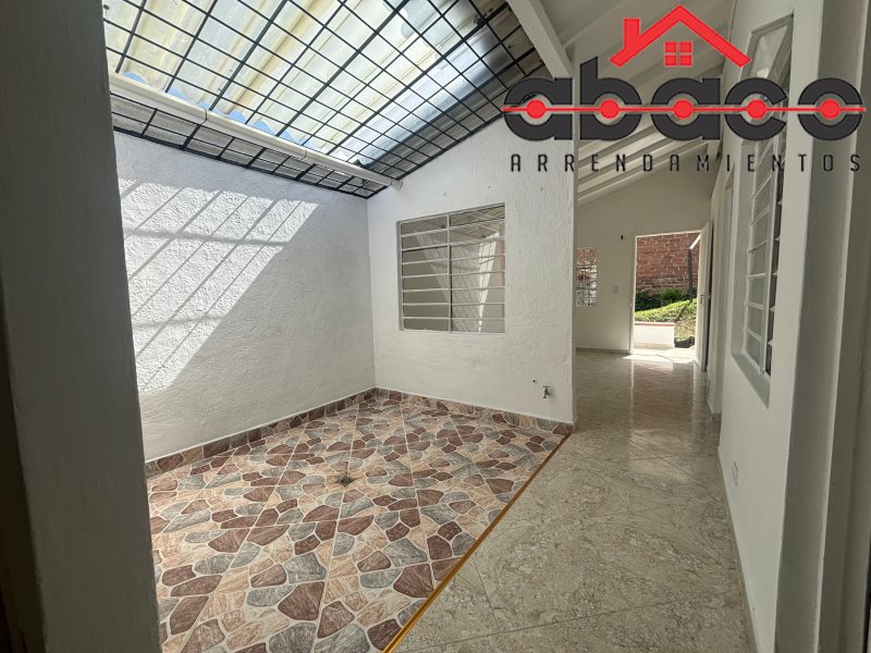Casa disponible para Arriendo en Envigado San Jose La Estatua Foto numero 1
