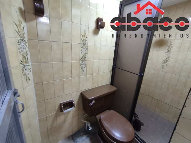 Casa-local disponible para Arriendo en Envigado Las Flores Foto numero 1