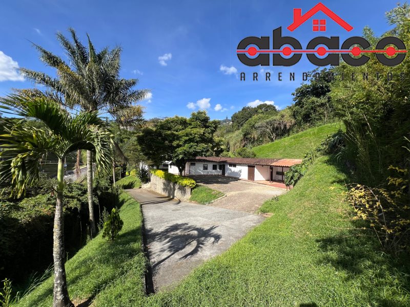 Casa-local disponible para Arriendo en Envigado Loma Del Escobero Foto numero 1