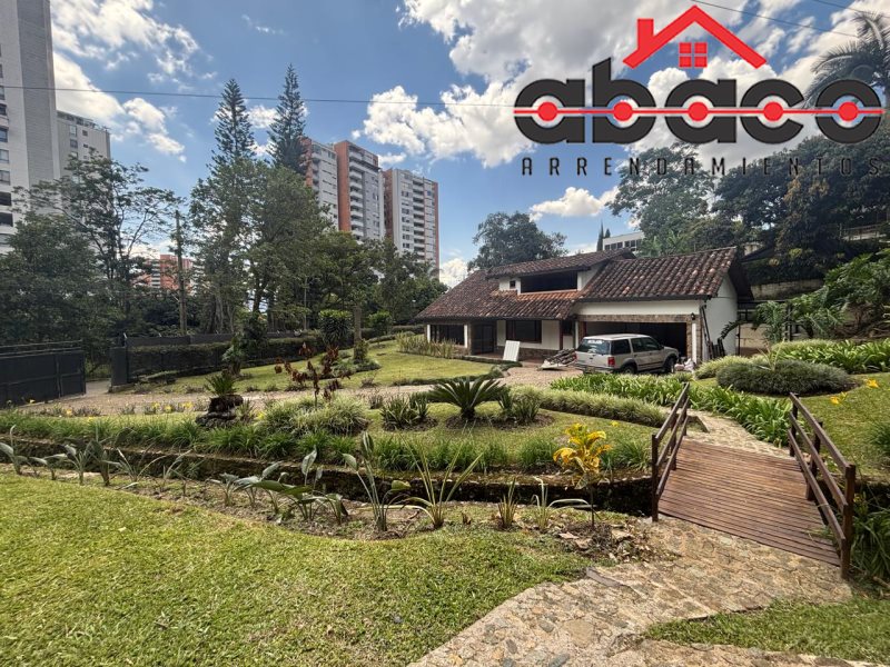 Casa-Finca disponible para Arriendo en Envigado Loma De Las Brujas Foto numero 1