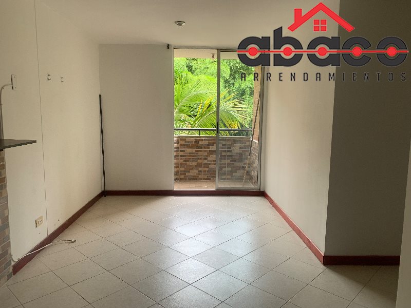 Apartamento disponible para Arriendo en Envigado con un valor de $2,200,000 código 11387