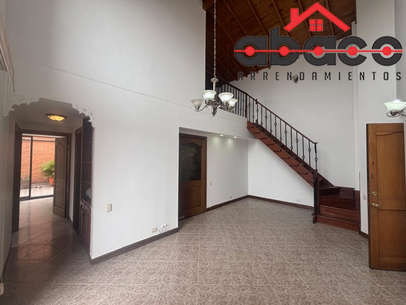 Apartamento disponible para Ambos en Envigado Zuñiga Foto numero 1