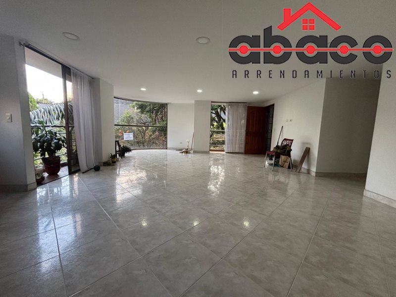 Apartamento disponible para Arriendo en Envigado con un valor de $2,800,000 código 13313