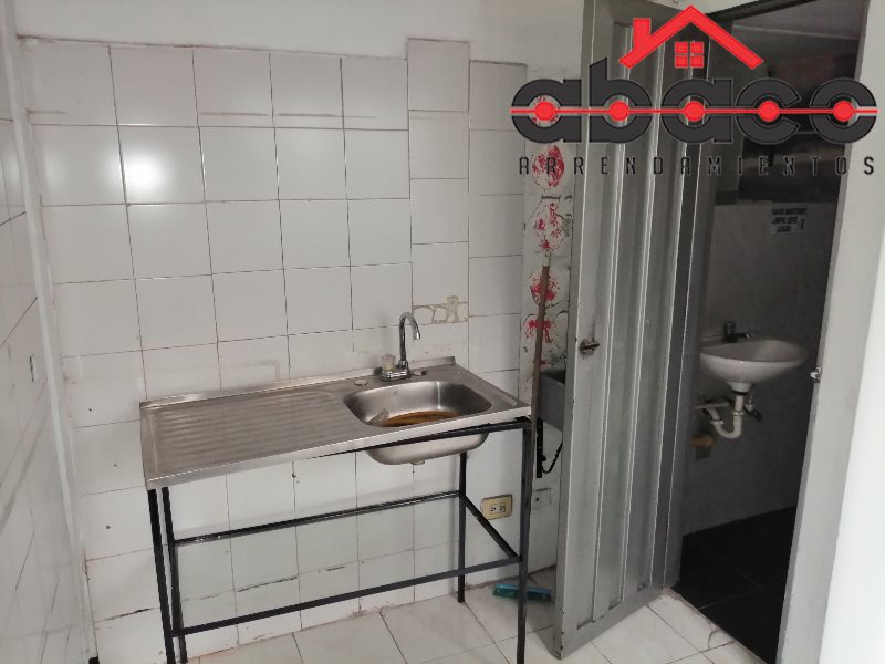 Local disponible para Arriendo en Envigado con un valor de $1,650,000 código 7093