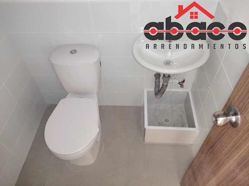 Local disponible para Arriendo en Sabaneta Sabaneta Centro Foto numero 1