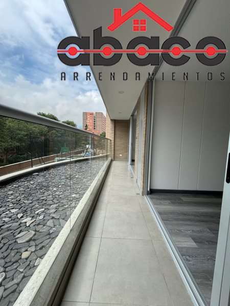 Apartaestudio disponible para Arriendo en Envigado Zuñiga Foto numero 1