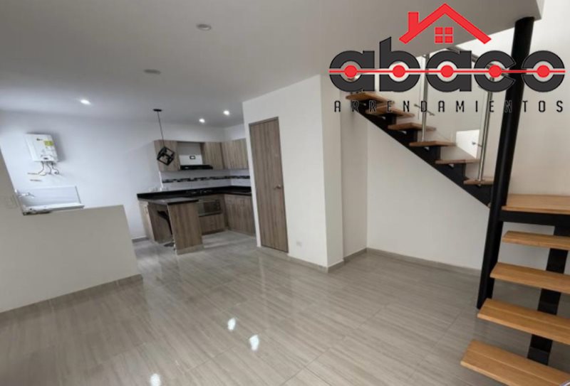 Apartaestudio disponible para Arriendo en Envigado El Dorado Foto numero 1