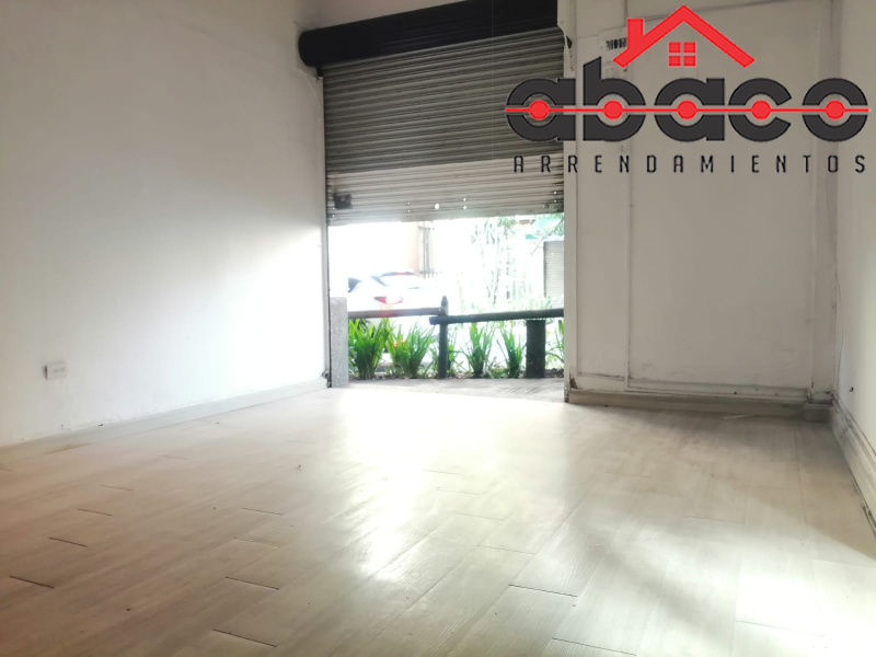 Local disponible para Arriendo en Envigado con un valor de $2,800,000 código 11039