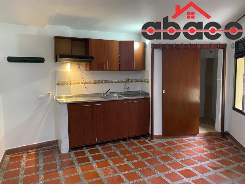 Apartamento disponible para Arriendo en Envigado Los Naranjos Foto numero 1