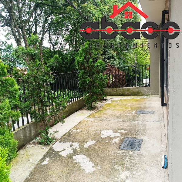 Apartaestudio disponible para Arriendo en Envigado Trianon Foto numero 1