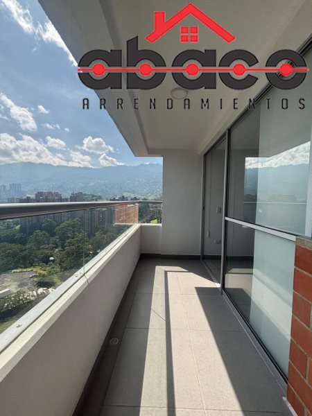 Apartamento disponible para Arriendo en Envigado con un valor de $2,400,000 código 13047
