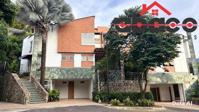 Casa disponible para Arriendo en Envigado Loma De Las Brujas Foto numero 1