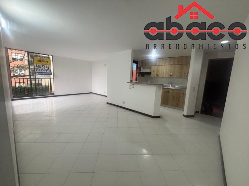 Apartamento disponible para Arriendo en Envigado con un valor de $3,400,000 código 12813