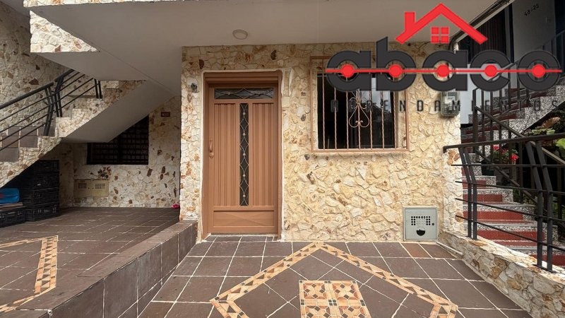 Apartaestudio disponible para Arriendo en Envigado Trianon Foto numero 1