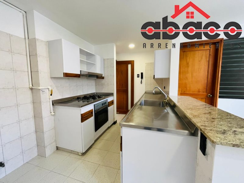 Apartamento disponible para Arriendo en Medellín Poblado Foto numero 1