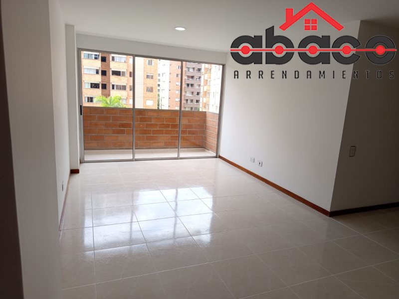 Apartamento disponible para Arriendo en Envigado con un valor de $4,000,000 código 13472