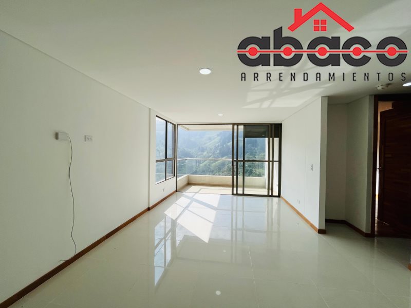 Apartamento disponible para Arriendo en Sabaneta San Jose Foto numero 1