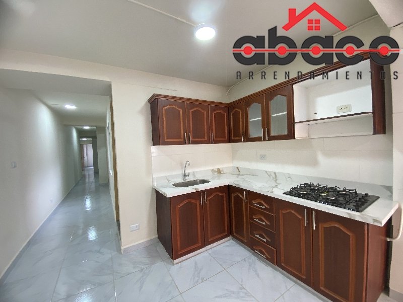 Apartamento disponible para Arriendo en Envigado Los Naranjos Foto numero 1