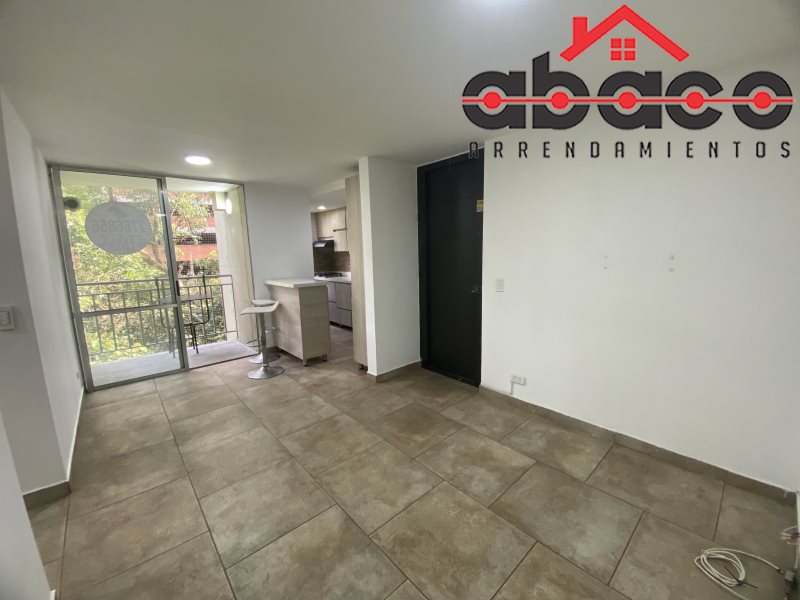 Apartamento disponible para Arriendo en Envigado con un valor de $1,800,000 código 13081