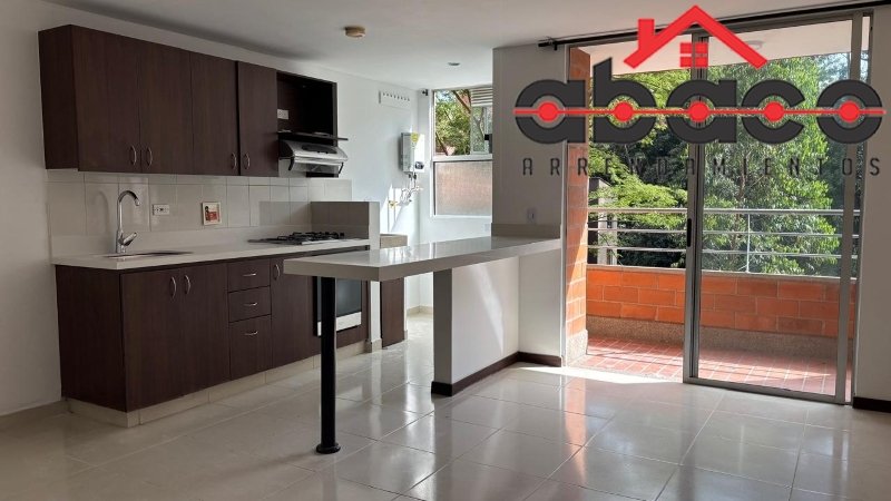 Apartamento disponible para Ambos en Envigado con un valor de $2,500,000 - $550,000,000 código 7946