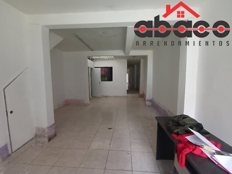 Casa-local disponible para Arriendo en Envigado Guanteros Foto numero 1