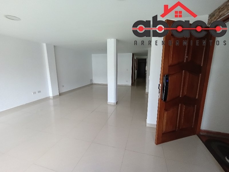 Apartamento disponible para Arriendo en Envigado Los Naranjos Foto numero 1