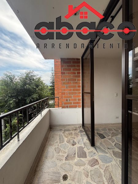Apartamento disponible para Arriendo en Envigado Los Naranjos Foto numero 1
