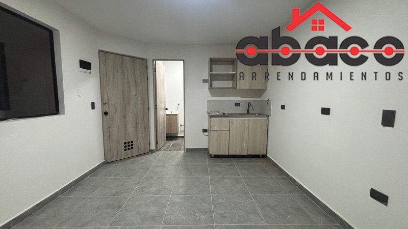 Apartaestudio disponible para Arriendo en Envigado con un valor de $1,700,000 código 13957