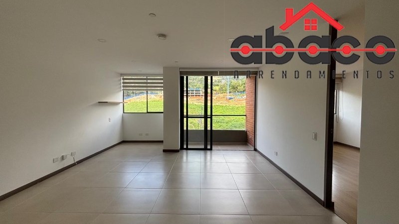 Apartaestudio disponible para Arriendo en Envigado Loma De Las Brujas Foto numero 1