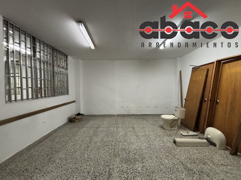 Oficina-Local disponible para Arriendo en Envigado Envigado Centro Foto numero 1
