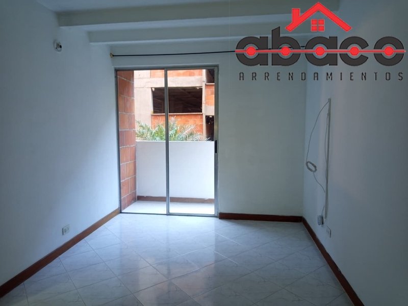 Apartamento disponible para Arriendo en Itagüí Centro De La Moda Foto numero 1