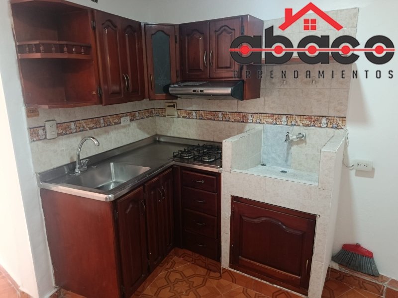 Apartaestudio disponible para Arriendo en Envigado Rosellon Foto numero 1
