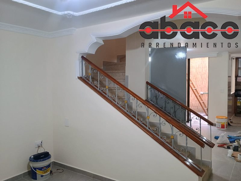 Casa disponible para Arriendo en Envigado El Dorado Foto numero 1