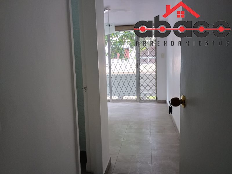 Casa-local disponible para Arriendo en Envigado Andalucia Foto numero 1