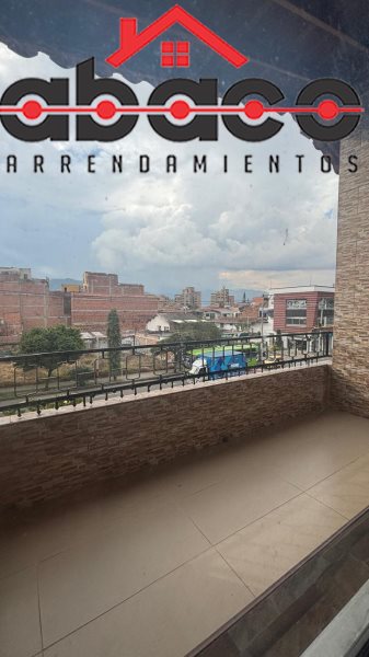 Casa-local disponible para Arriendo en Envigado Envigado Centro Foto numero 1
