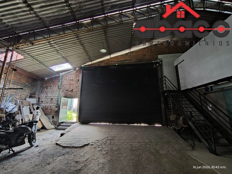 Bodega disponible para Arriendo en Envigado Primavera Foto numero 1