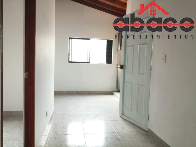 Apartamento disponible para Arriendo en Envigado con un valor de $1,800,000 código 12369