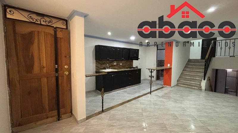 Apartamento disponible para Arriendo en Envigado Envigado Centro Foto numero 1