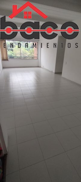 Apartamento disponible para Arriendo en Envigado con un valor de $3,800,000 código 13487